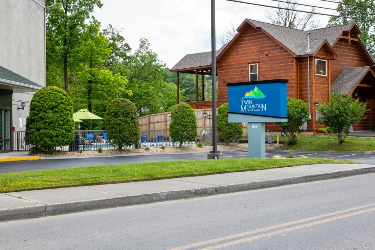 פיג'ן פורג' Twin Mountain Inn & Suites מראה חיצוני תמונה